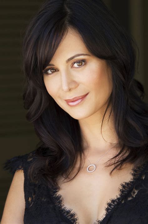 Catherine Bell (actress)